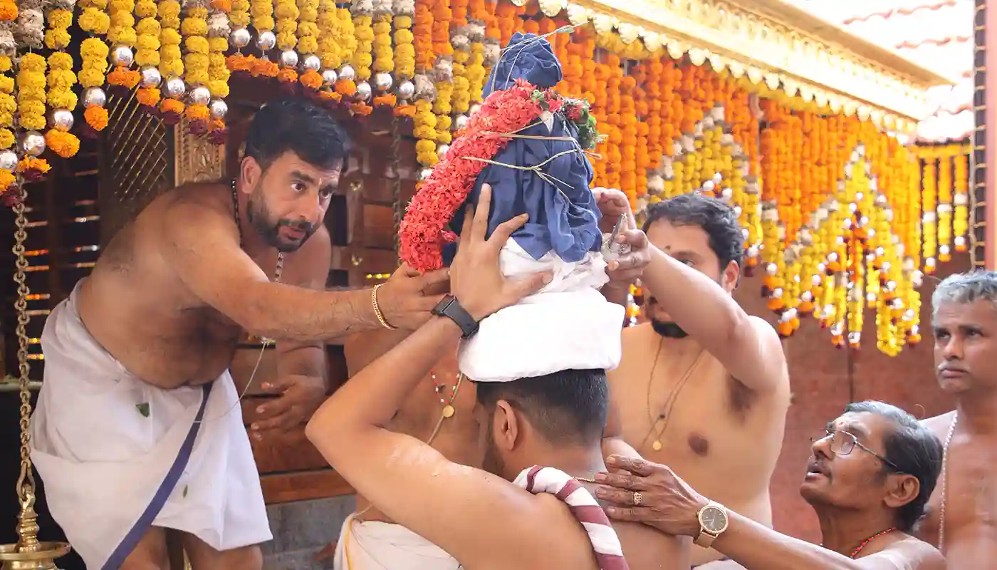 ശ്രീ രയരമംഗലം ഭഗവതി ക്ഷേത്രം